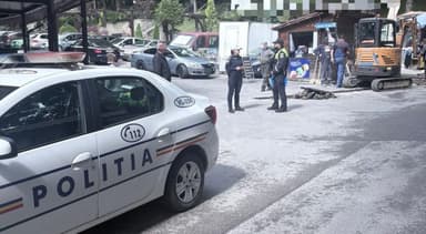 Imagini șocante de la tragedia din Olănești! Bărbat de 38 ani, găsit decedat, echipajele de urgență intervin rapid. Află detalii!